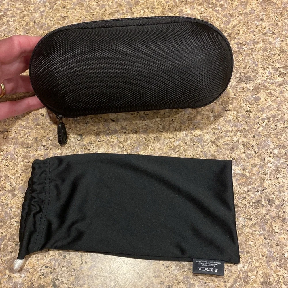 Oakley Black Zippered Case and Cloth Bag/ Pouch
