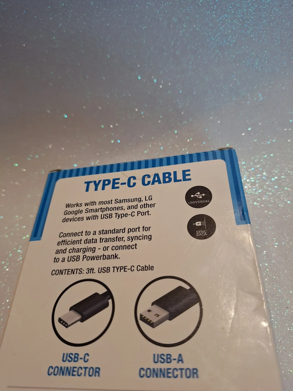 Strawberry Retractable Type-C Cable White/Red NEW