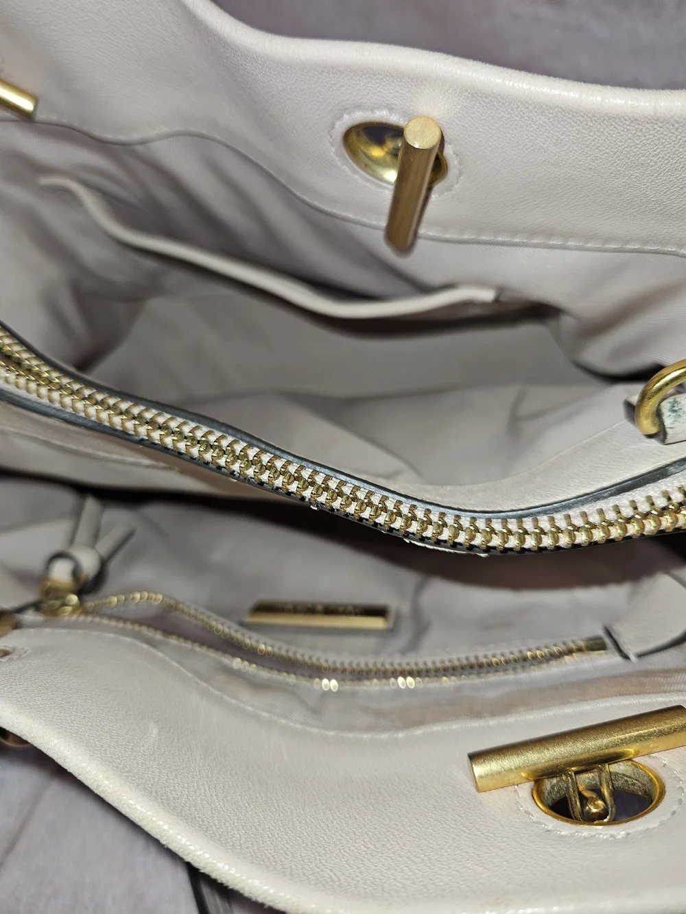 Tory Burch Cream Quilted Shoulder Bag with Gold Chain Handles