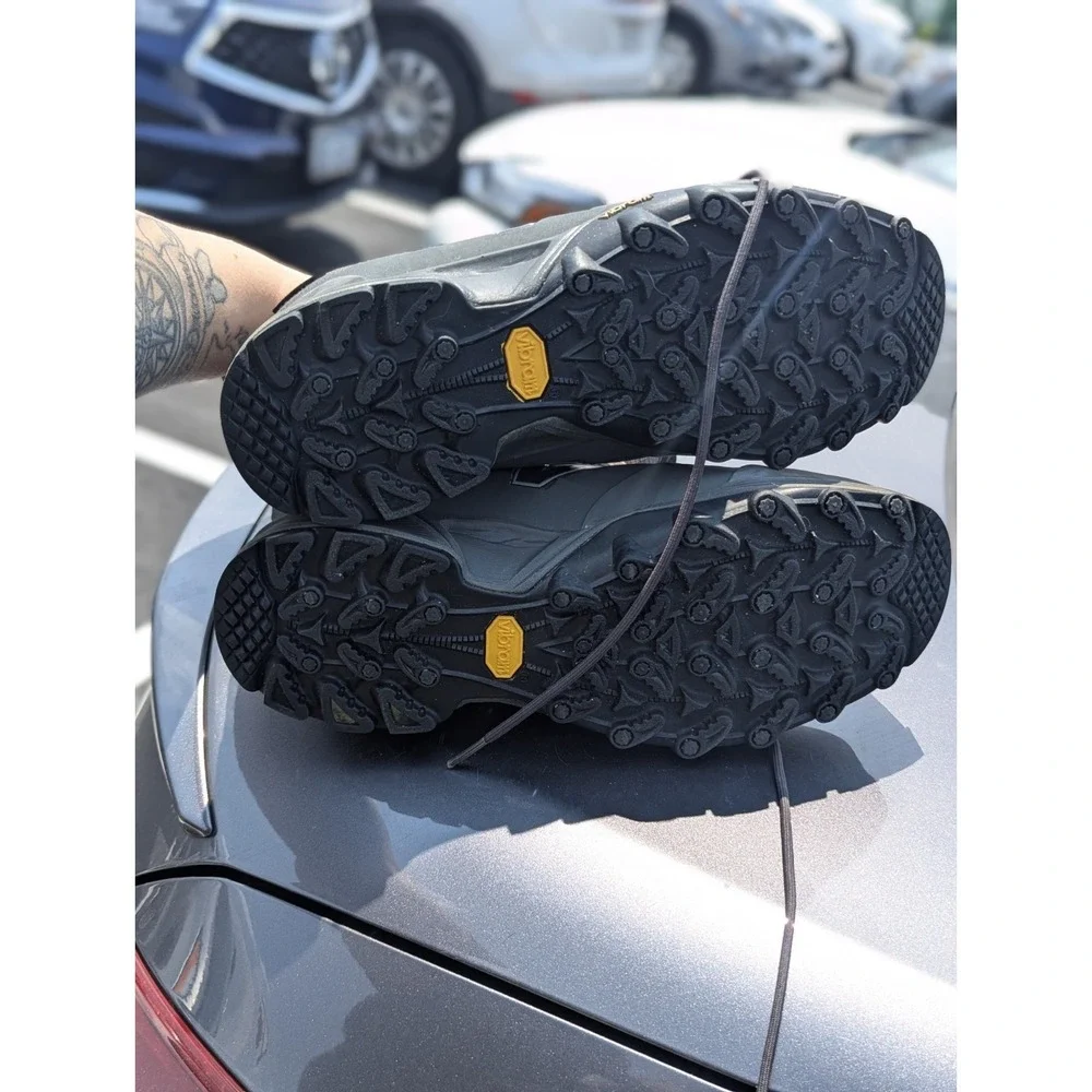 Trailcore New Balance MO1099GR Vibram PrimaLoft Hiking Boots 8.5 4E Wide