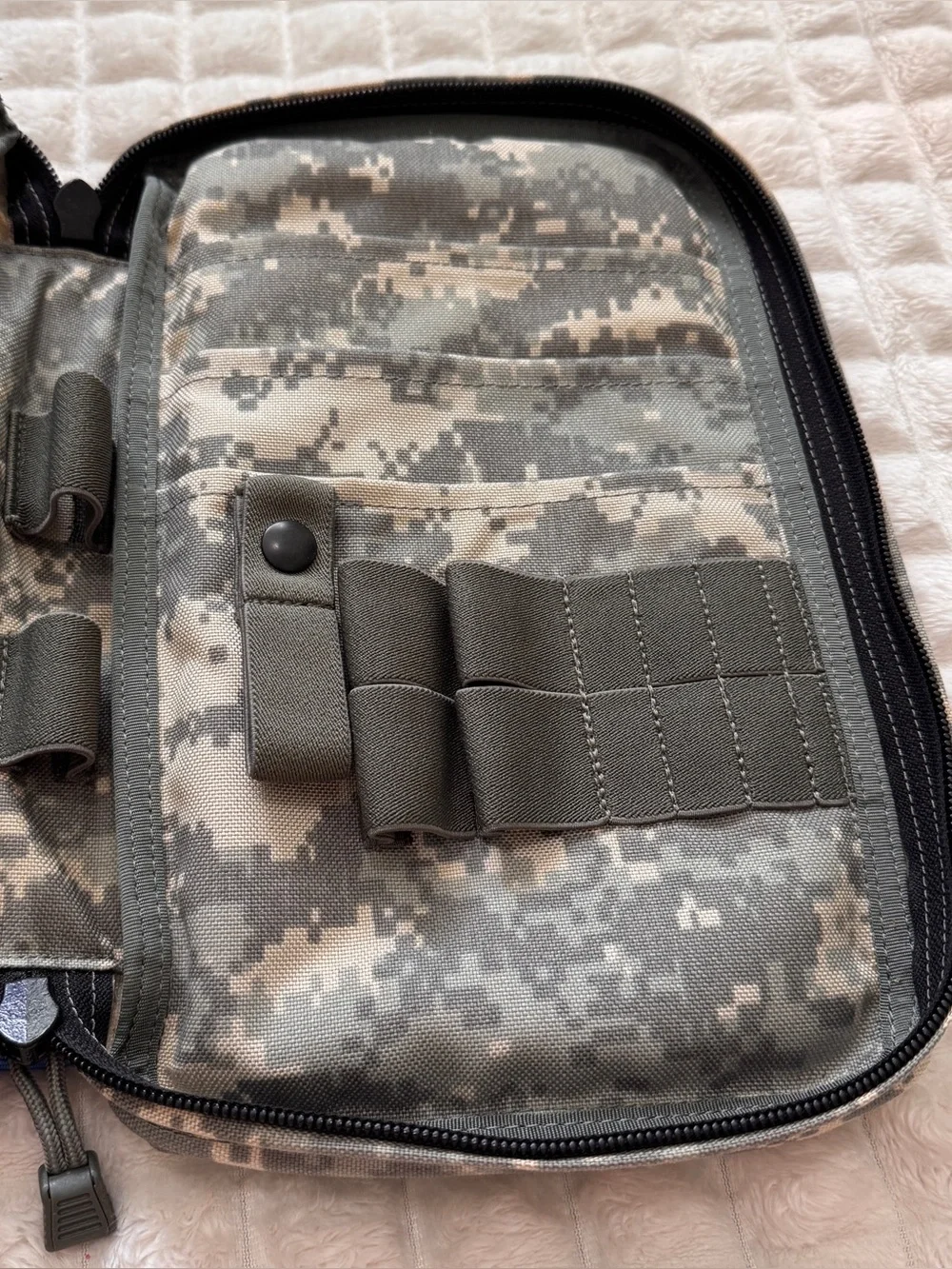 Blackhawk! STOMP Medical Pouch Accessory Case Tactical Digital Camo